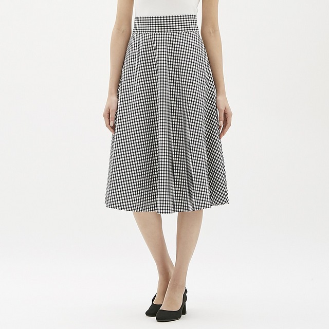 フレアミディスカート