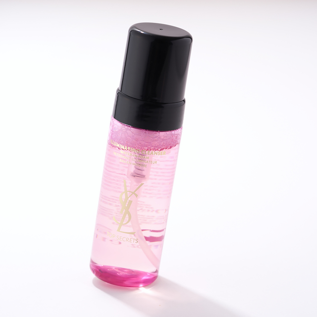 イヴ・サンローラン トップ シークレット イルミネーティング クレンザー