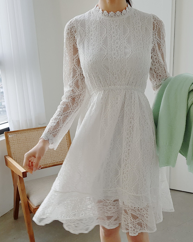 ウエストゴムレースワンピース