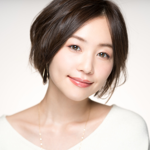 Hair＆Make Up:Jun Yoshimura（LA DONNNA）