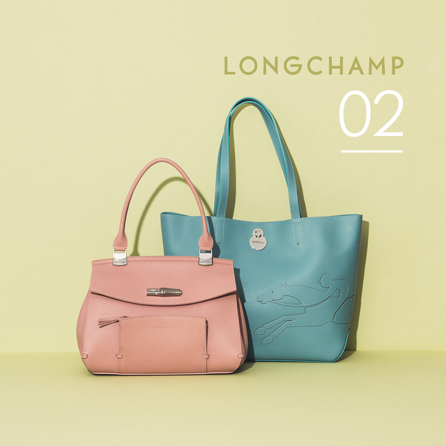 バッグ 左149,040円、右62,640円／ロンシャン