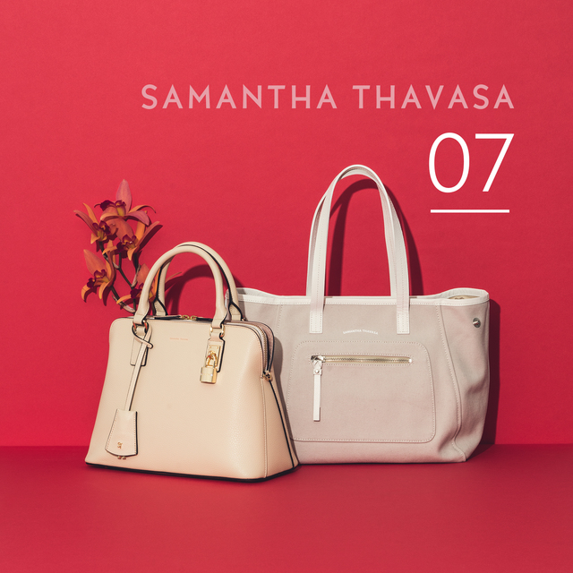 バッグ 左34,560円、 右22,680円／サマンサタバサ