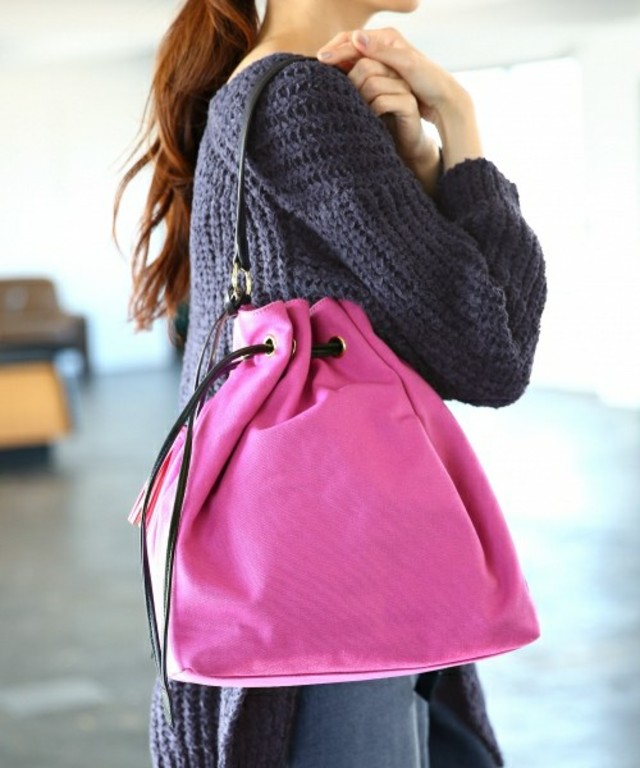 キャンバススソシボリバッグ