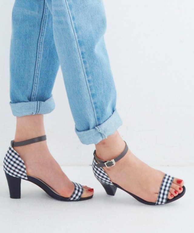 ギンガムチェックサンダル by que made me