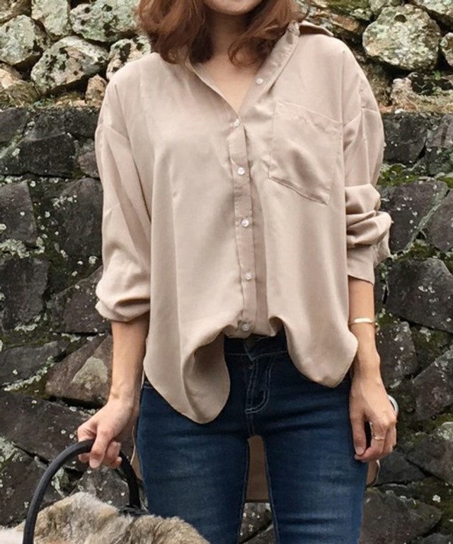 襟ワイヤー入りシャツ