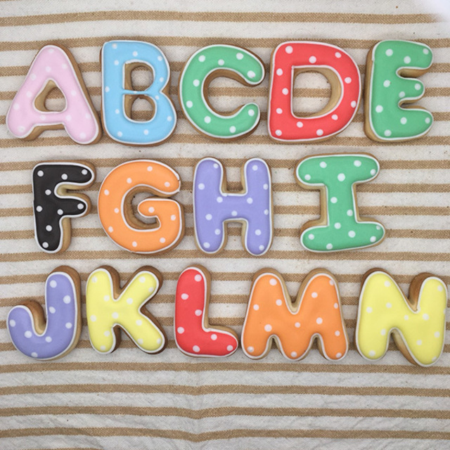 ケーキデコレーション用 アルファベットクッキー／アイシングクッキー／イニシャル／アルファベット