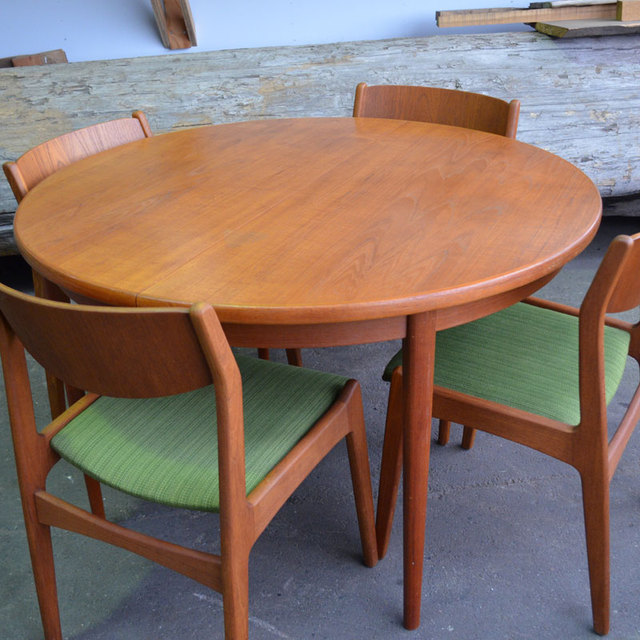 ヴィンテージ ダイニングテーブル