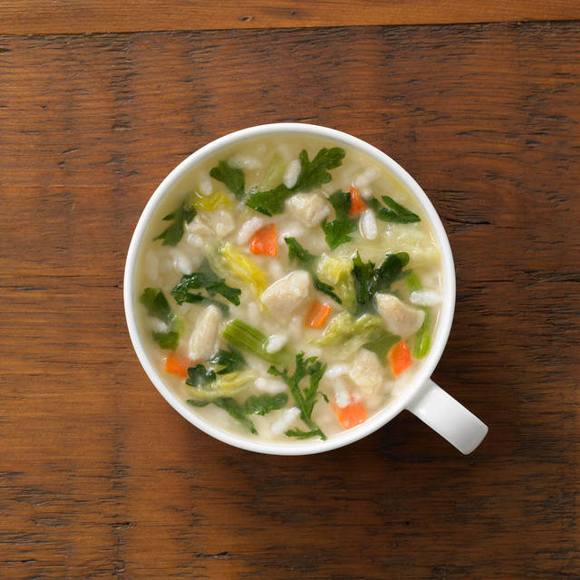 小さめごはん　鶏肉の水炊き鍋風雑炊