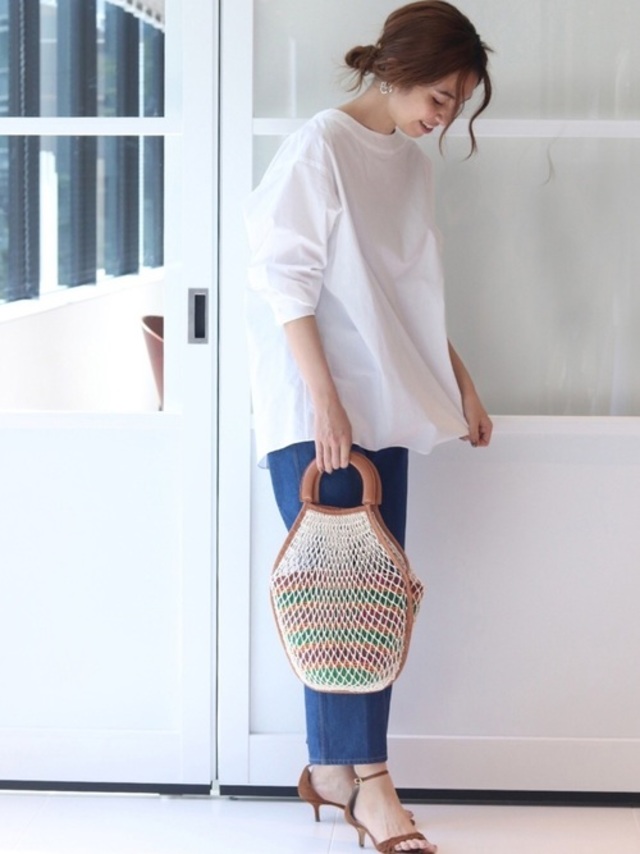 BACK レースアップブラウス