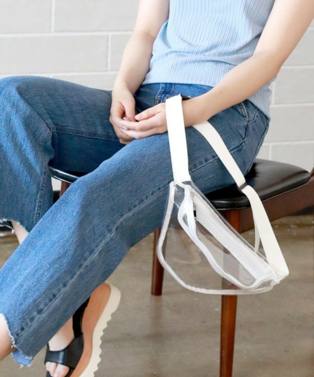 クリアウエストポーチ