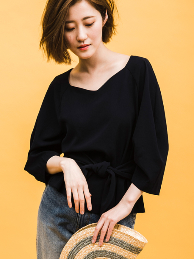 ハートネックウエストリボンブラウス