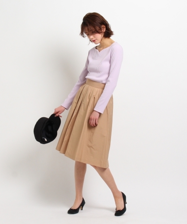 ハートネックリブカットソー