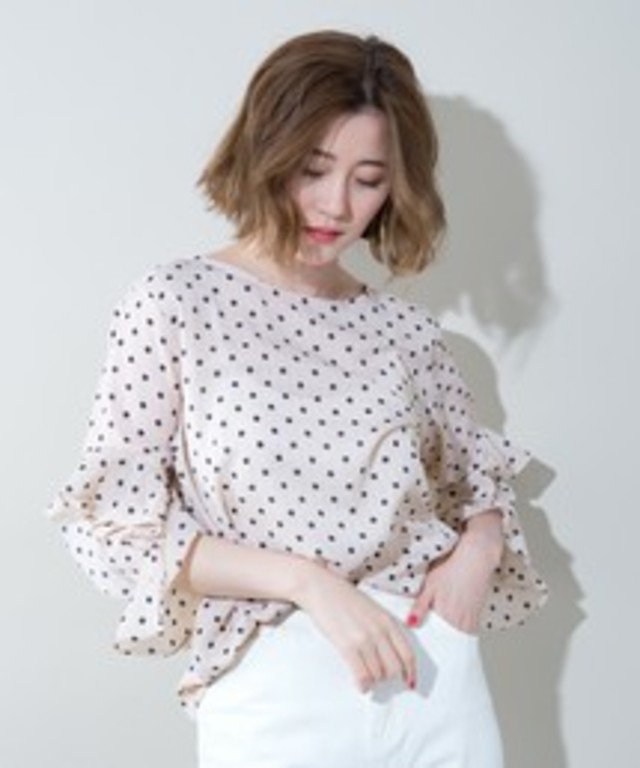 ドットボリュームスリーブブラウス
