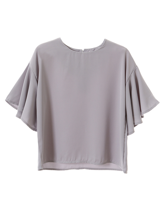 フリルブラウス