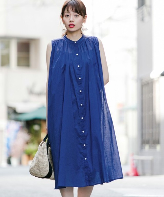 ノースリーブギャザーワンピース