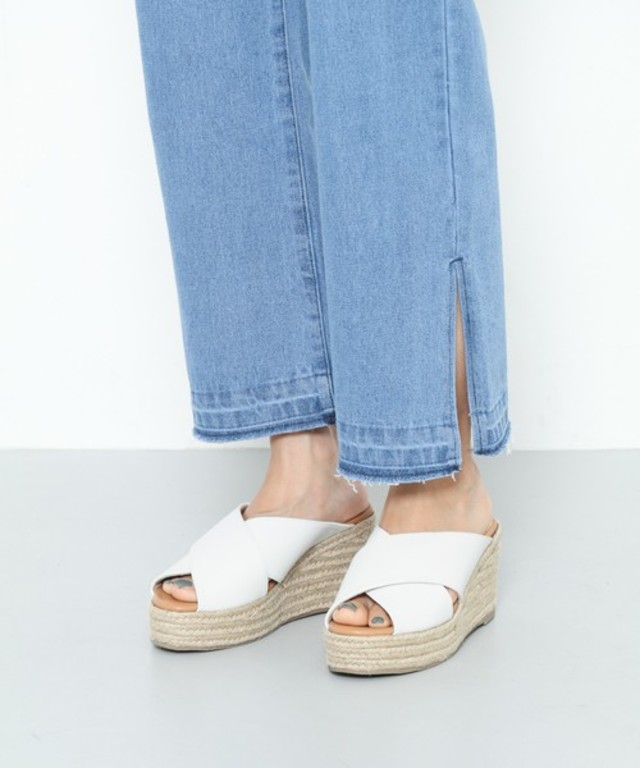 ワイドクロスバンドサンダル