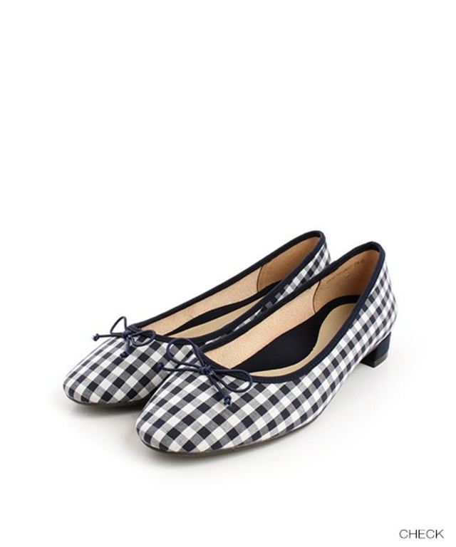 バレエシューズ