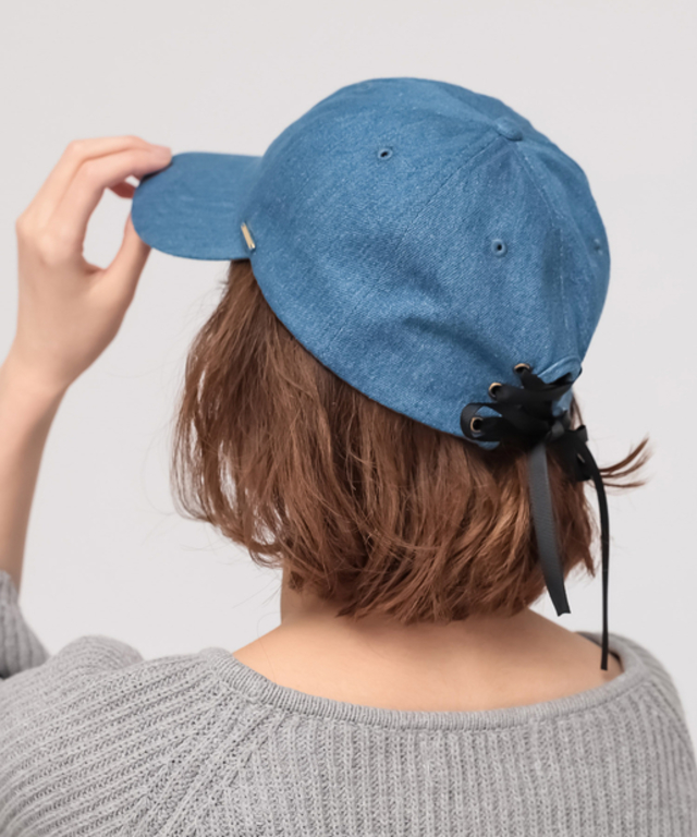 レースアップキャップ