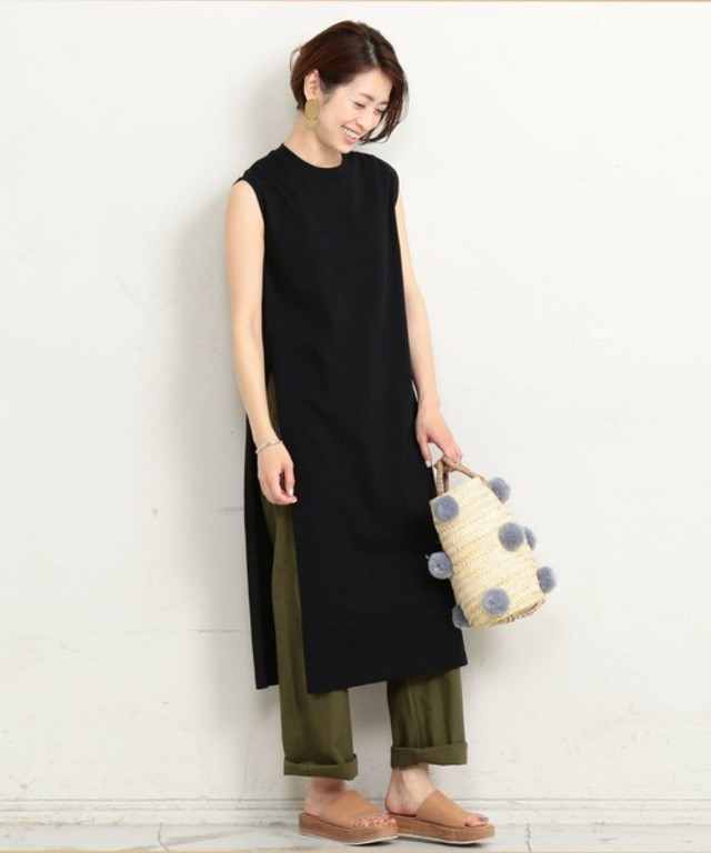 コットンスリットノースリーブワンピース