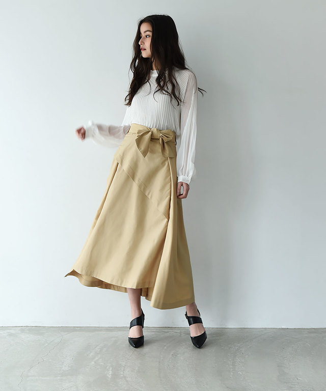 ASYMMETRY SKIRT