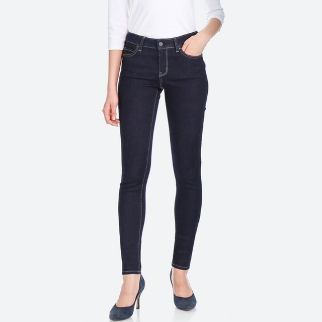 ウルトラストレッチジーンズ