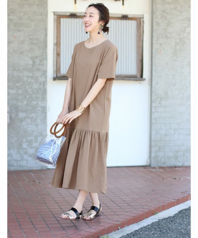 裾ティアード ゆったりロングワンピース
