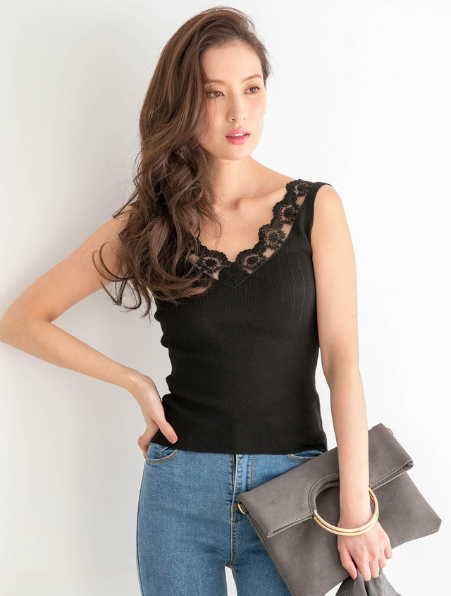 Vネックレースキャミニット