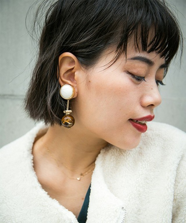 ヴィンテージ　ビッグシルエット　イヤリング