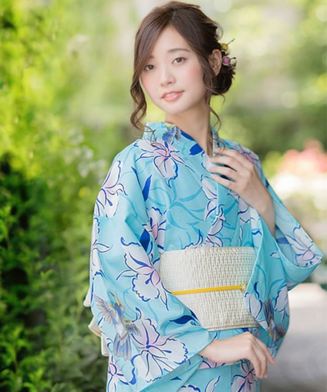 女性浴衣単品　水色　ハチドリと花
