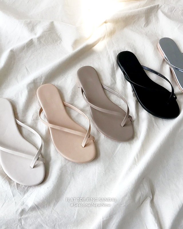 クロスフラットサンダル