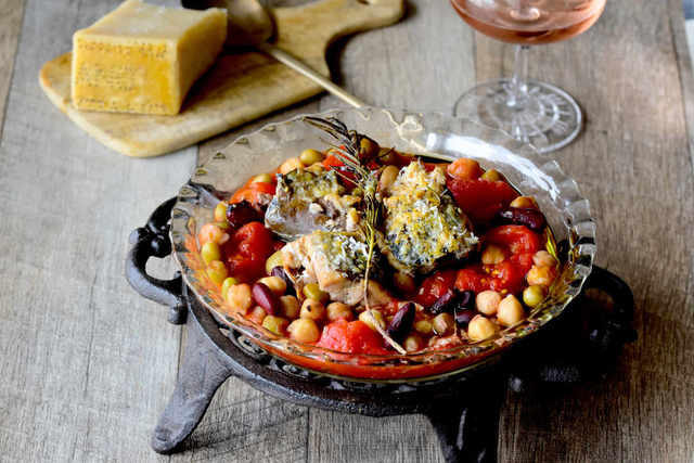 Photo by 青山金魚