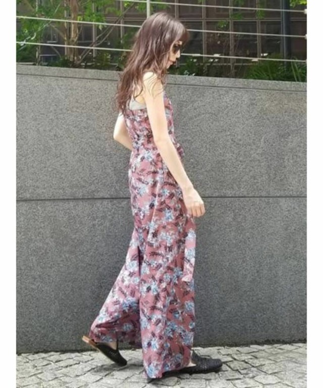 ボタニカルプリントロンパース