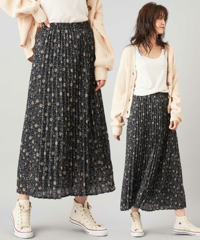 花柄プリントプリーツスカート