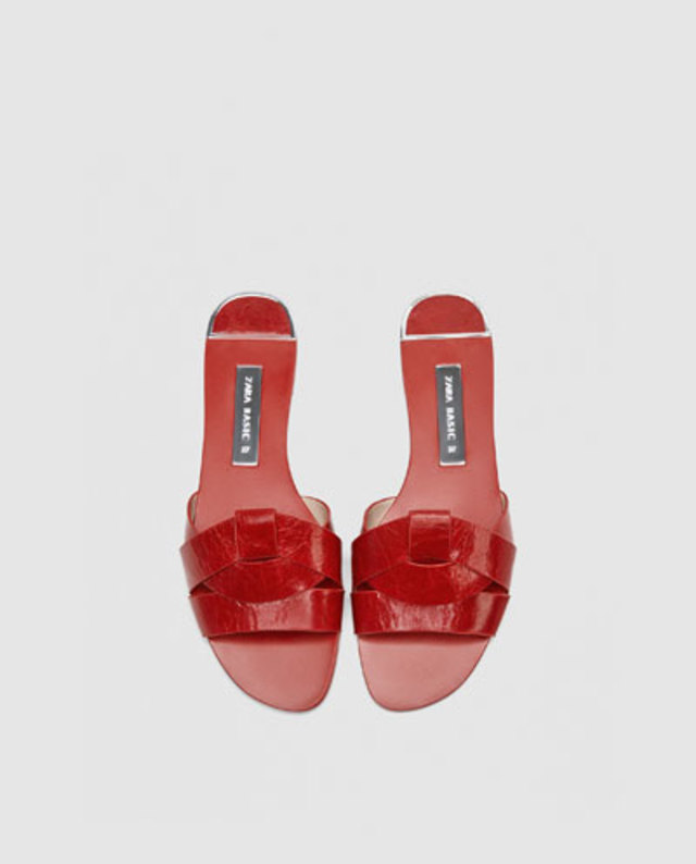 クロスオーバーレザーサンダル