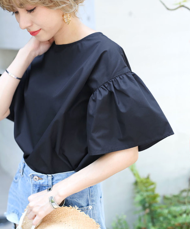 ボリュームスリーブボックスシルエットブラウス