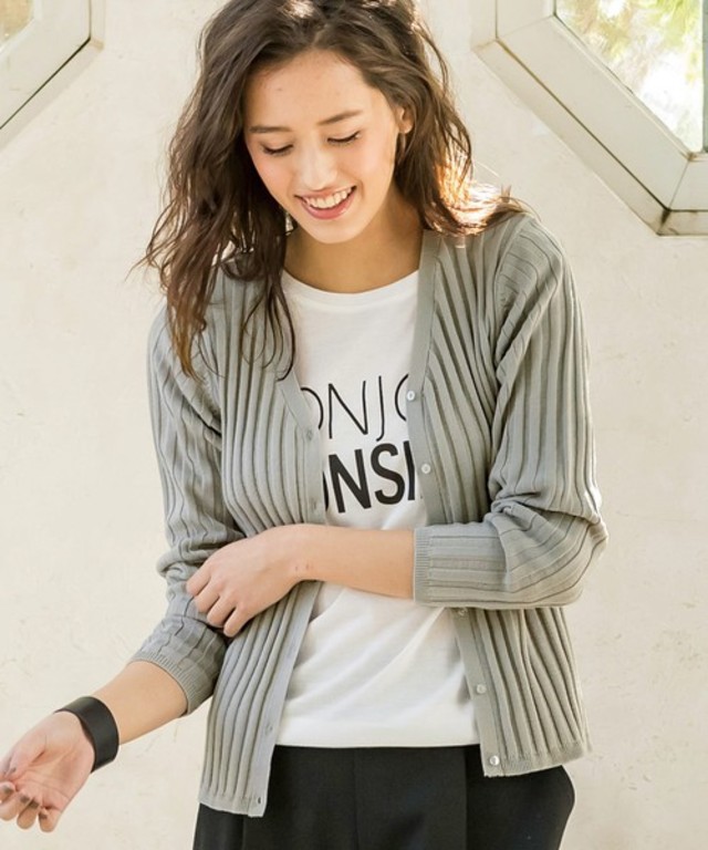 ワイドリブＶネックシンプルカーデ