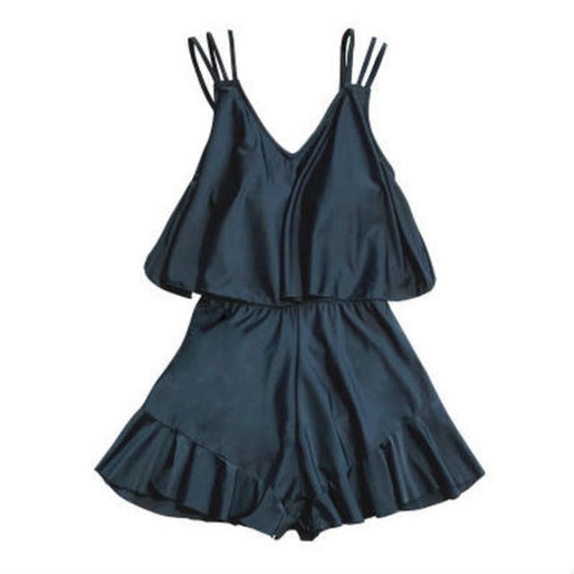 ブラック キュロット フレア ワンピース