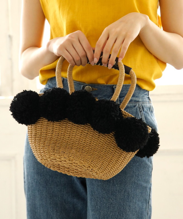 ポンポン巾着ミニかごバッグ