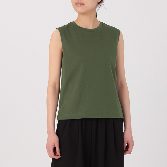 汗じみしにくいスムース編みタンクトップ