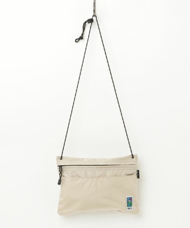 サコッシュ ソリッド