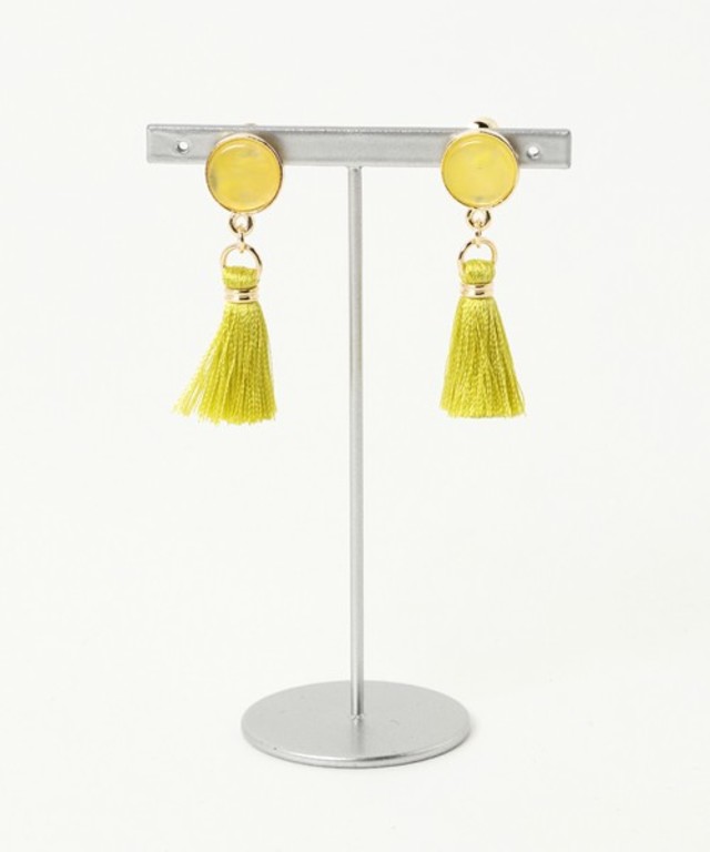 カラータッセルイヤリング