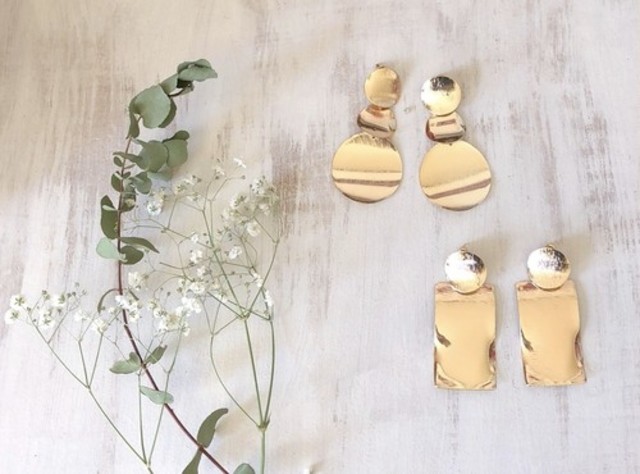 Round×rectangle gold