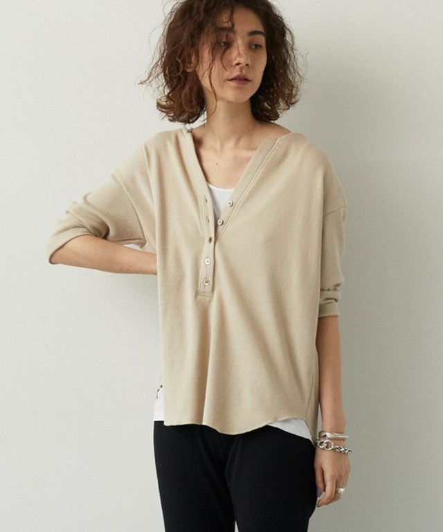 ヘンリーネックカットソー