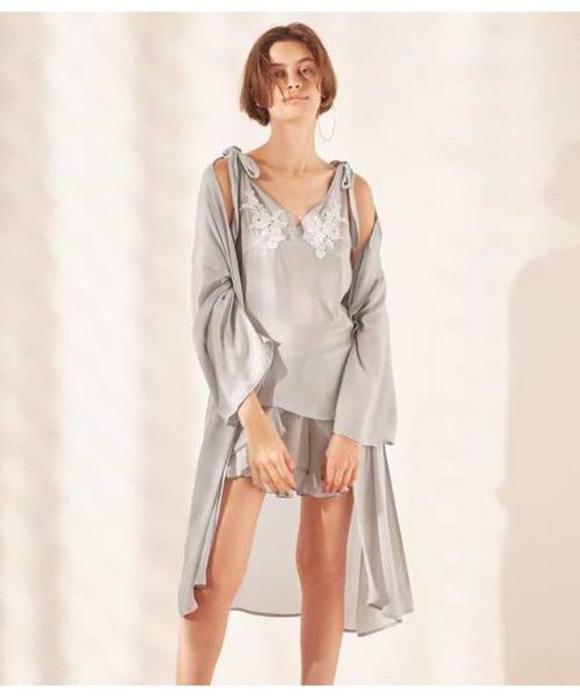 モチーフレースサテンラウンジ3点セット(グレー)