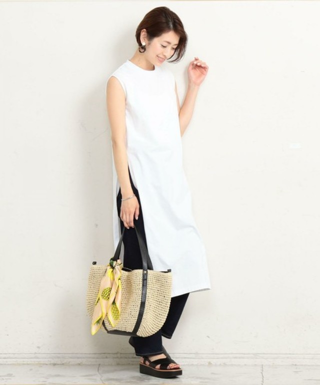 BY∴ コットンスリットノースリーブワンピース