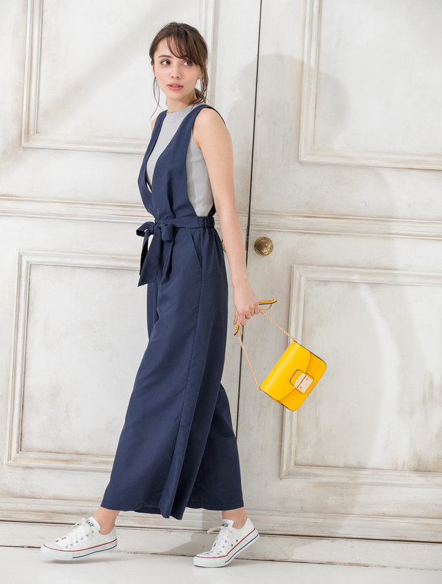 フラップチェーンショルダーバッグ