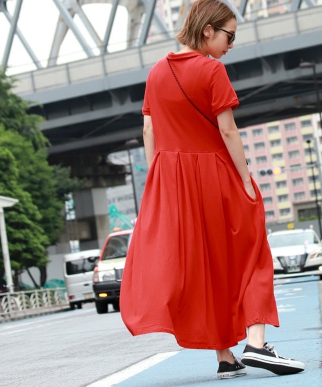 フレアシルエットプリーツポロワンピース