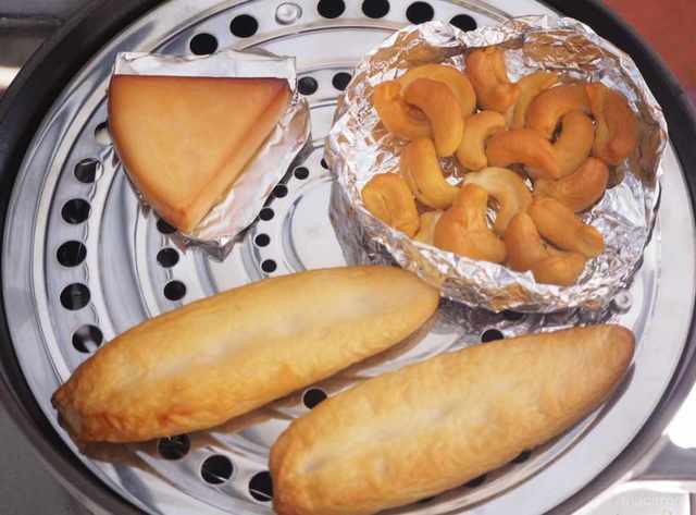 Photo by muccinpurin