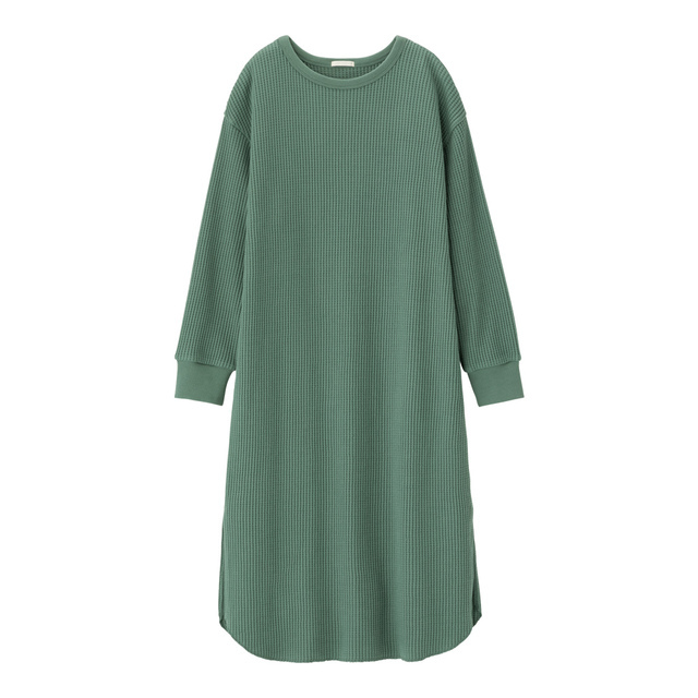 ワッフルスリットワンピース（長袖）