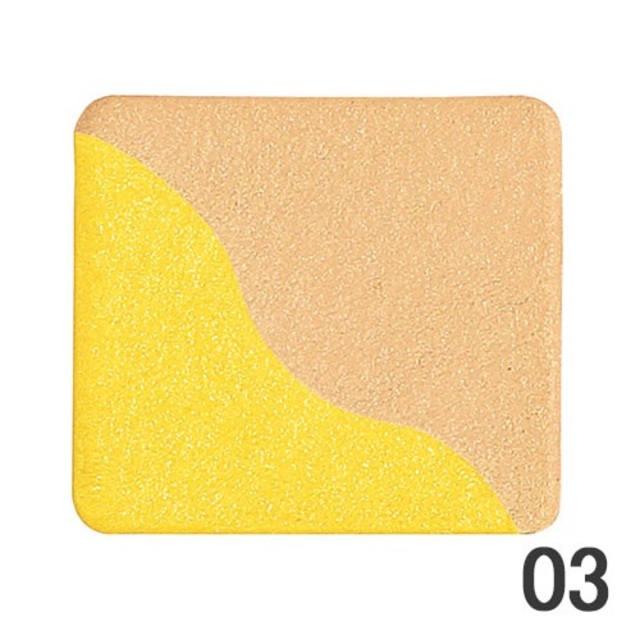 ペタル アイシャドウ（03 Gold yellow）